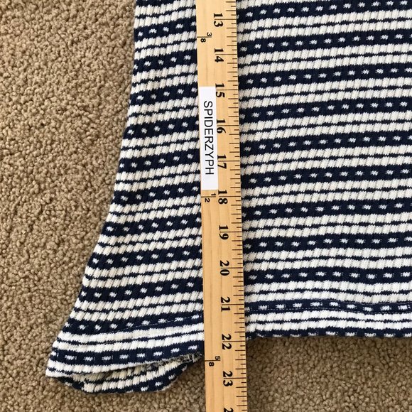 Guess Women's Medium BlueWhite Waffle Knit Henley Pullover Wide Short Sleeve Top - Picture 3 of 9